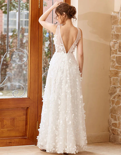 White 3D Appliques Tulle Wedding Dress Backless Floor-length Dress