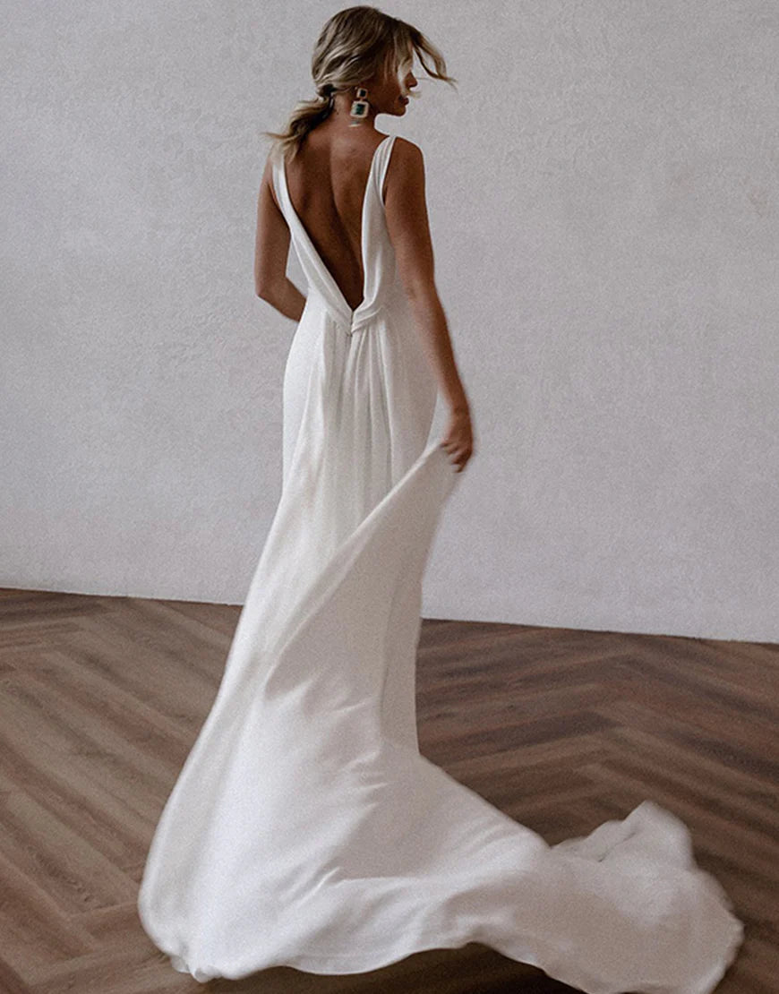 Simple V-Neck Mermaid Bohemian Wedding Dress