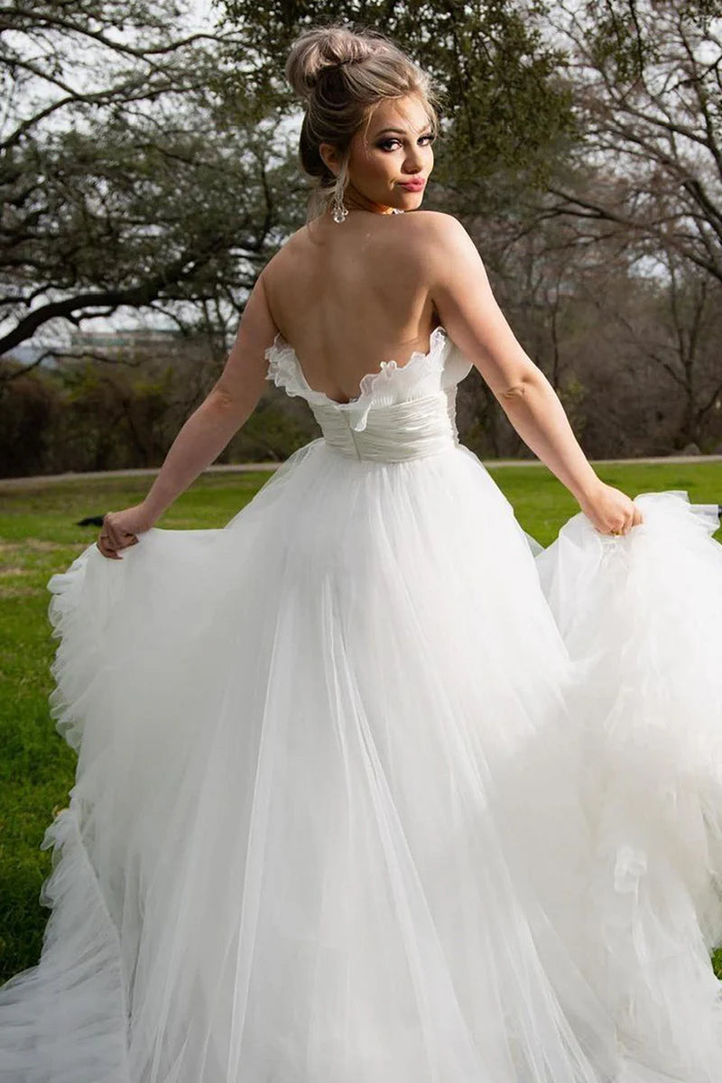 A-Line Strapless White Tulle Wedding Dress