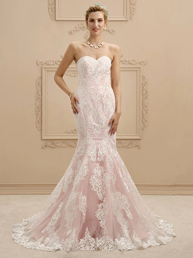 Wedding Dresses Sweetheart Neckline Court Train Lace Strapless Sexy Illusion Detail with Appliques