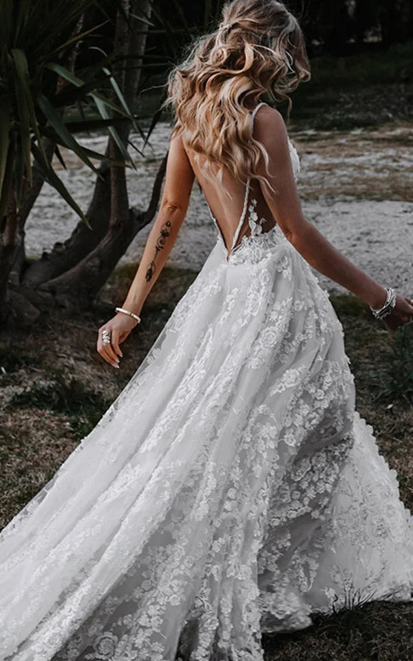 Boho A-Line Lace Tulle Sleeveless Wedding Dress with Split Front Floral Country Garden Court Train Bridal Gown