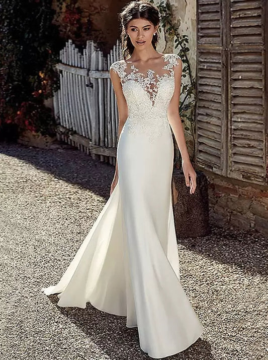 White Mermaid Wedding Dress Chiffon Illusion Neckline Sleeveless Court Train Applique Sheath Bridal Gowns