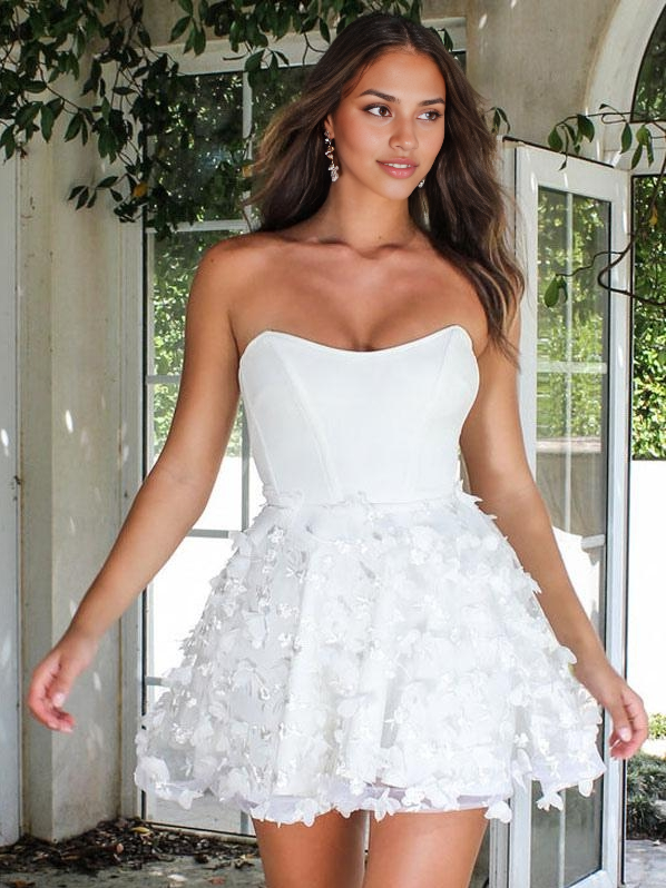 Short Wedding Dresses Strapless Sleeveless Cute A-Line Lace Bridal Gowns