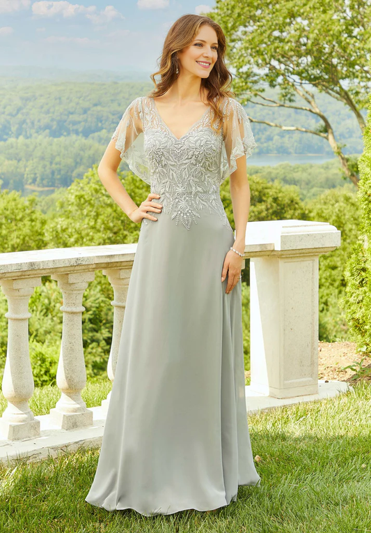 A-Line V-Neck Long Chiffon Mother of the Bride Dresse With Appliques