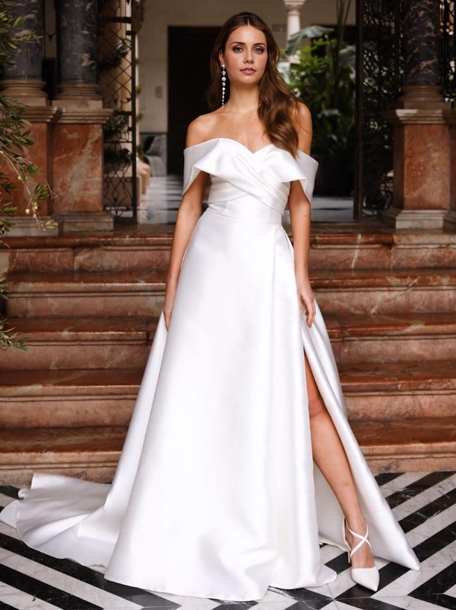 Wedding Dresses Satin A-Line Sleeveless Natural Waist Split Front Sweep Bridal Gown