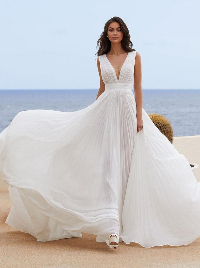 Simple Wedding Dress Chiffon V-Neck Sleeveless Pleated A-Line Backless Bridal Gowns