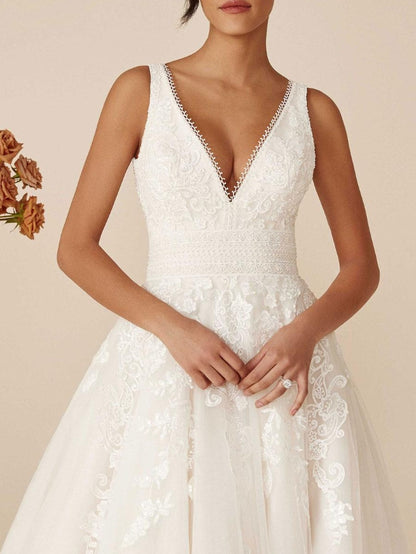 Ivory Simple Wedding Dress With Train V-Neck Sleeveless Backless Lace A-Line Bridal Gowns