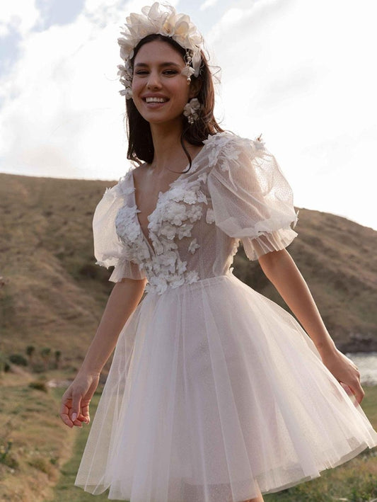 White Short Wedding Dress Jewel Neck Long Sleeves A-Line V-Neck Short Sleeves Knee-Length Bridal Gowns