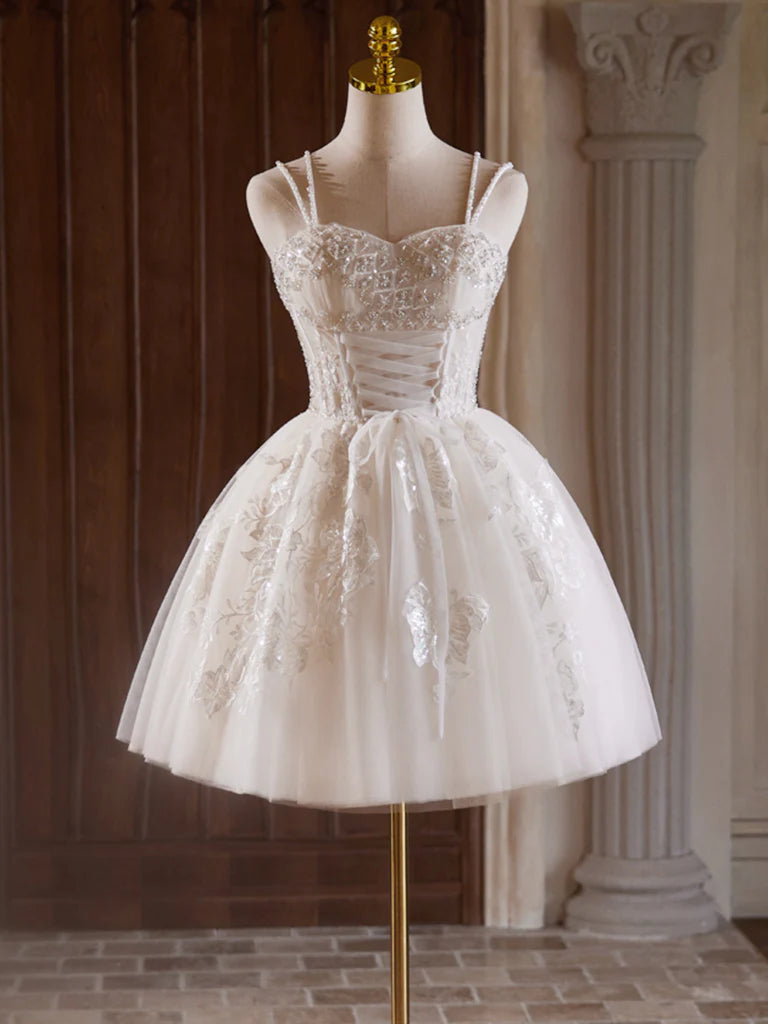 A-Line Sweetheart Neck Tulle Lace Light Homecoming Dress With Beads