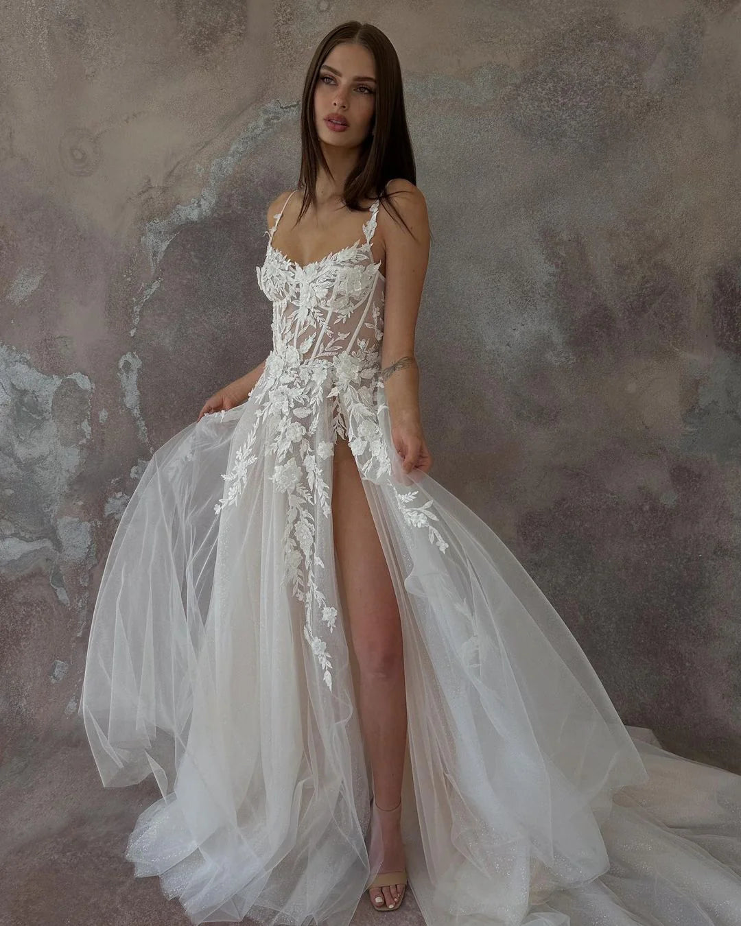 A Line Square Neck Tulle Wedding Dresses with Appliques With Slit