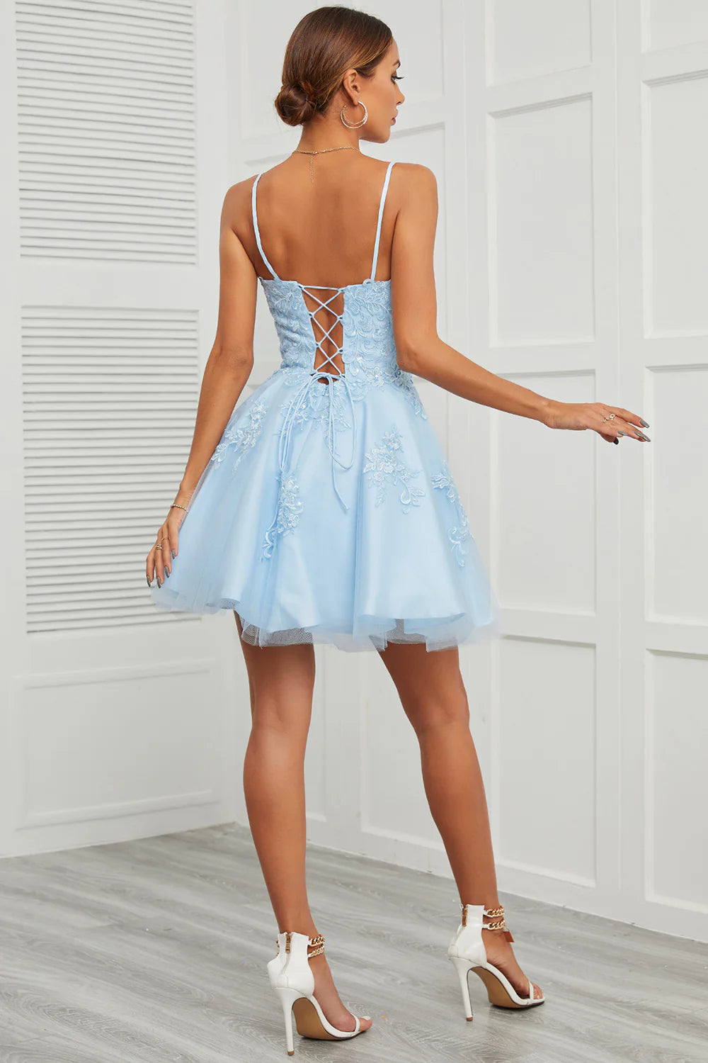 A-Line Light Blue Tulle Short Prom Dress with Appliques