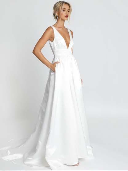 White Simple Causal Wedding Dress Satin V-Neck Sleeveless Backless A-Line Bridal Dresses