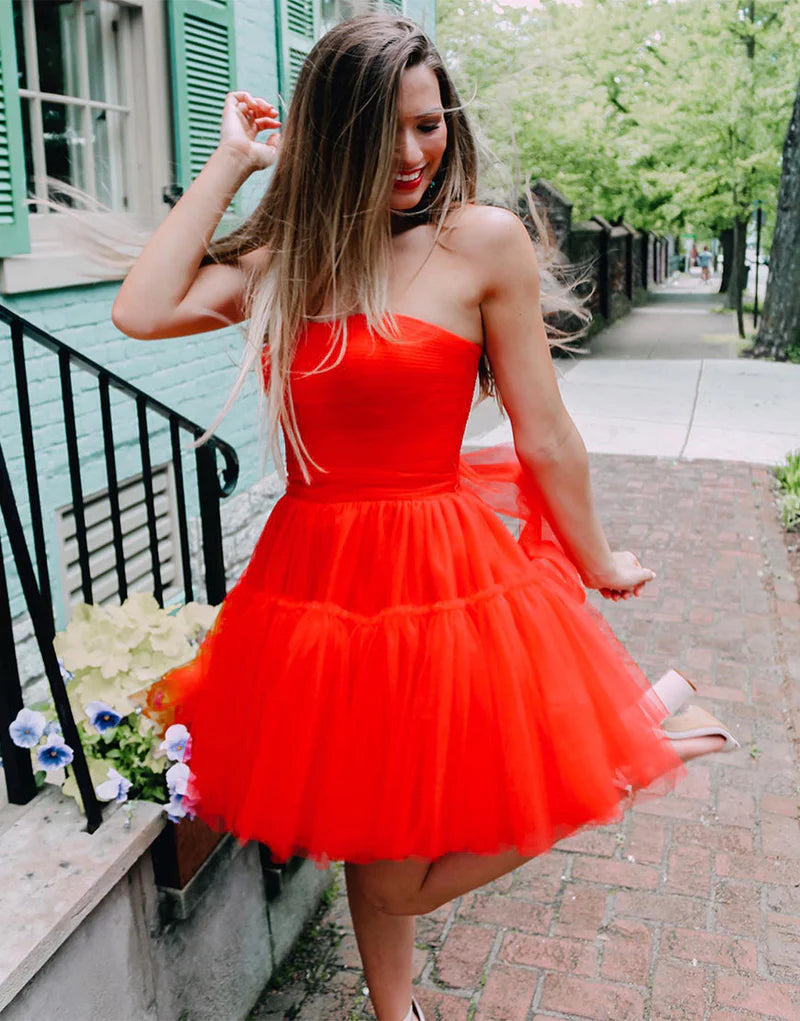 Red A line Strapless Tulle Homecoming Dress