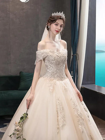 Princess Ball Gown Wedding Dresses Off Shoulder Floor Length Lace Tulle Sequined Short Sleeve Formal Romantic Luxurious Sparkle & Shine with Pleats Appliques