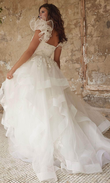 A-Line Princess Wedding Dress With Pearl Appliques Square Ruffled Bridal Ballgown