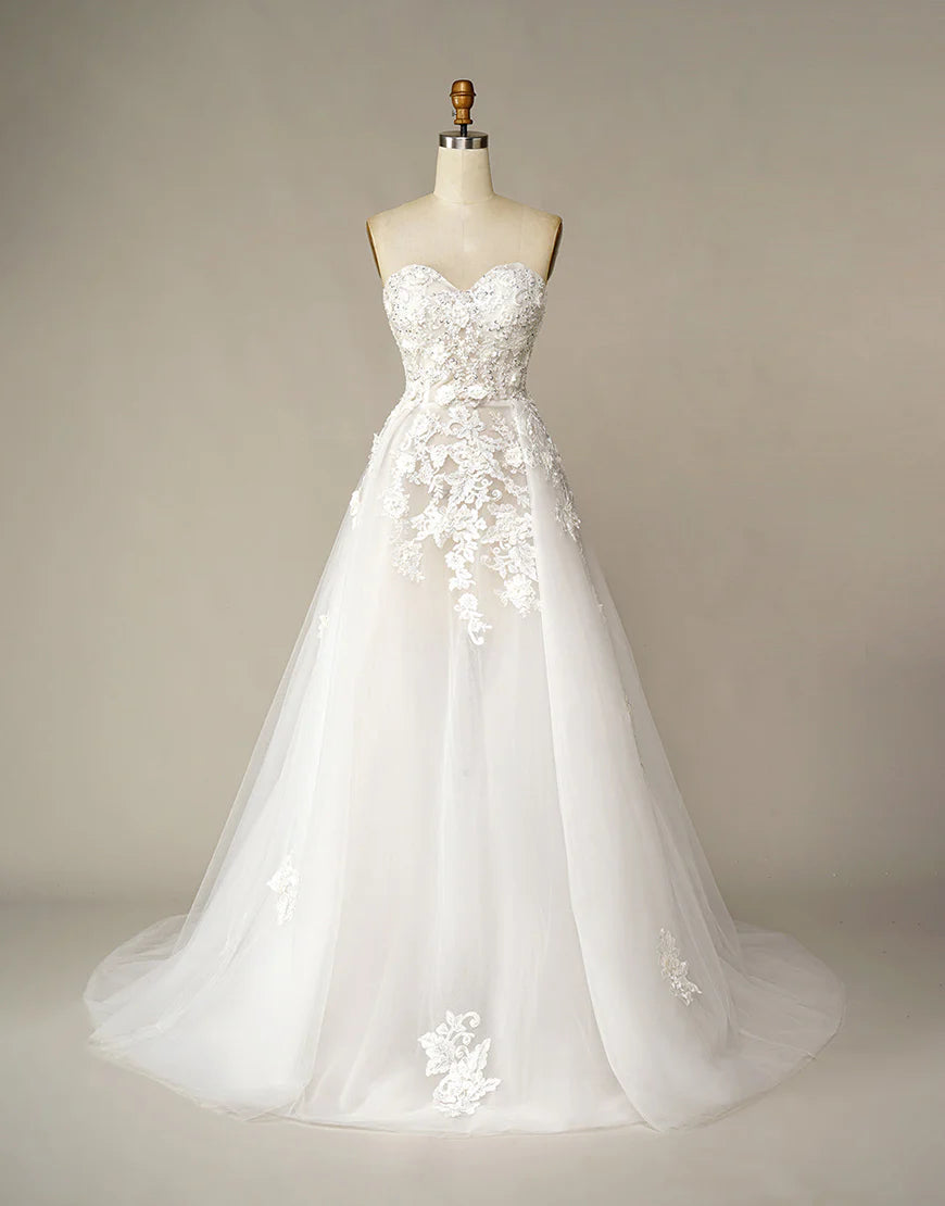 A Line Sweetheart Strapless Wedding Dress with Appliques Court Train Dresses