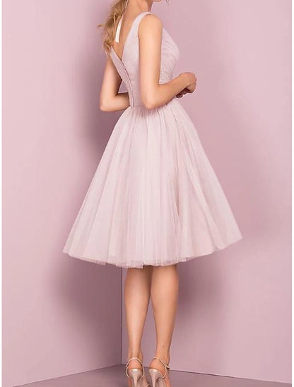 A-Line Cocktail Dresses Flirty Dress Knee Length Sleeveless V Neck Tulle with Pleats