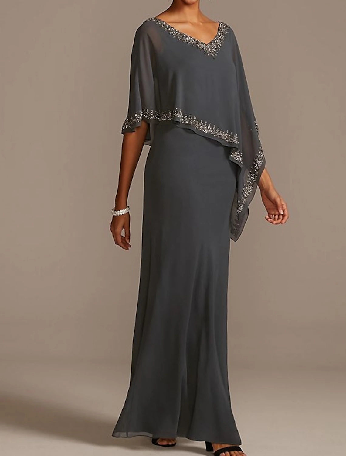 Sheath Mother of the Bride Dress Cape Dress Wedding Guest Elegant V Neck Floor Length Chiffon Half Sleeve with Beading