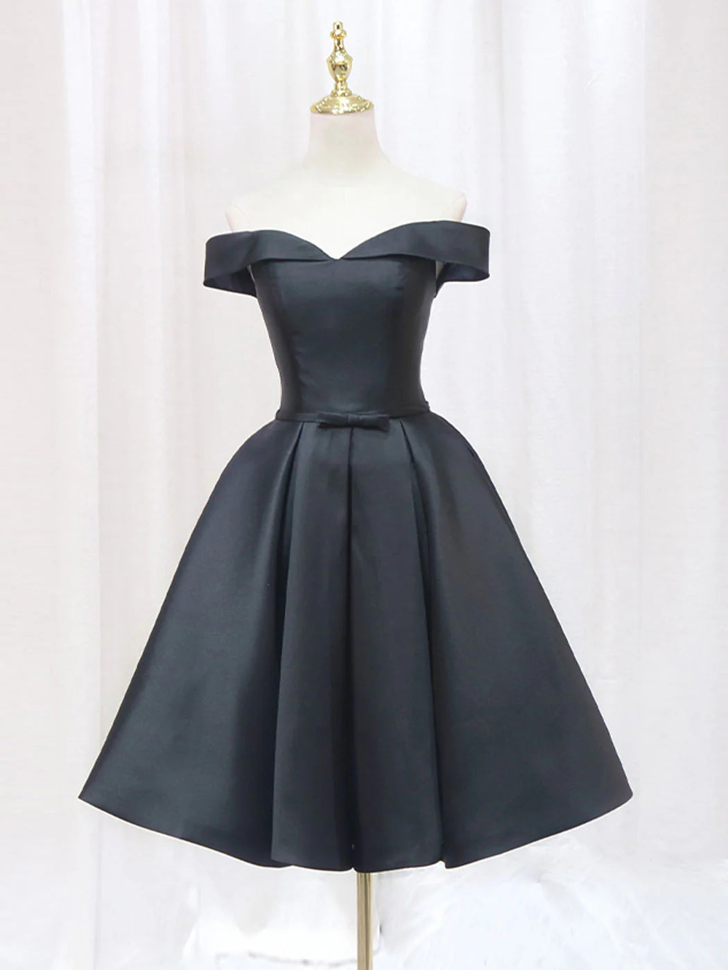 Black A-Line Off Shoulder Satin Short Prom Dress Black Cocktail Dresses