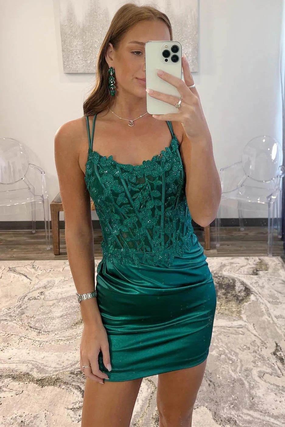 Emerald Green Straps Leaf Applqies Tight Homecoming Dress