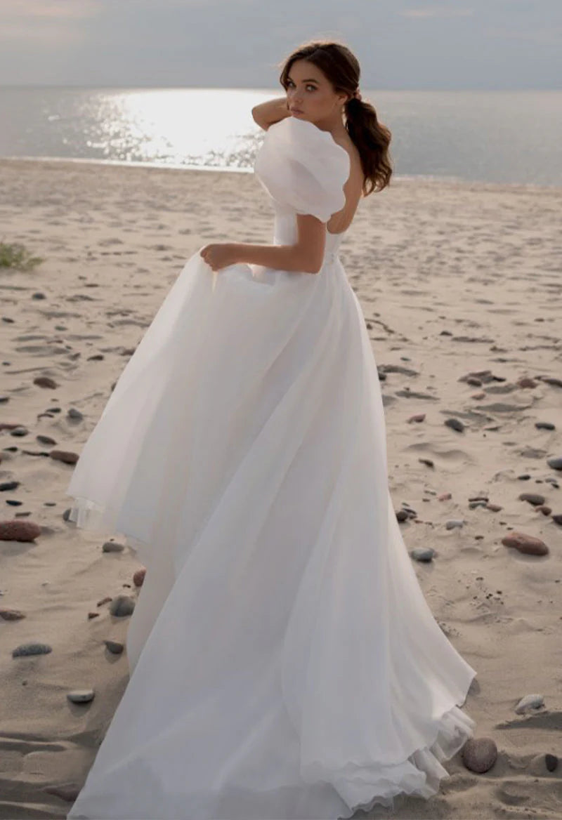 Charming A-Line Square Neck Puff Sleeves Wedding Dresses with Train