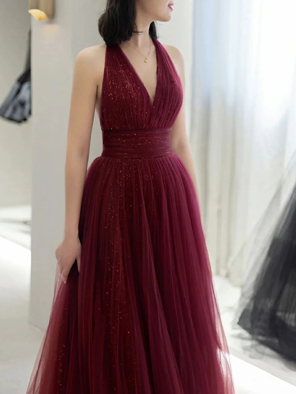 Burgundy Aline V Neck Tulle Evening Dress Sequin Long Prom Dress