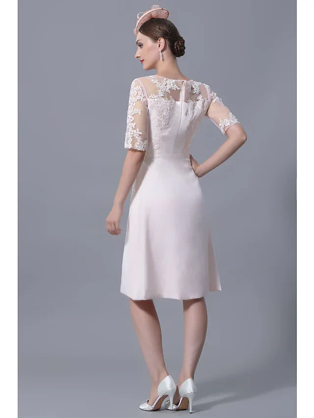 Mother of the Bride Dress Plus Size Elegant Jewel Neck Knee Length Polyester Short Sleeve with Lace