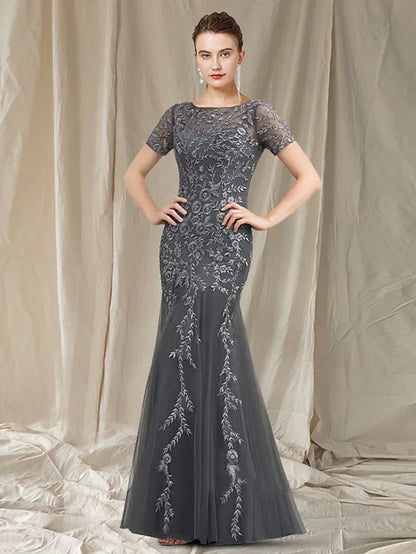 Mother of the Bride Dress Elegant Jewel Neck Floor Length Lace Tulle Short Sleeve with Appliques