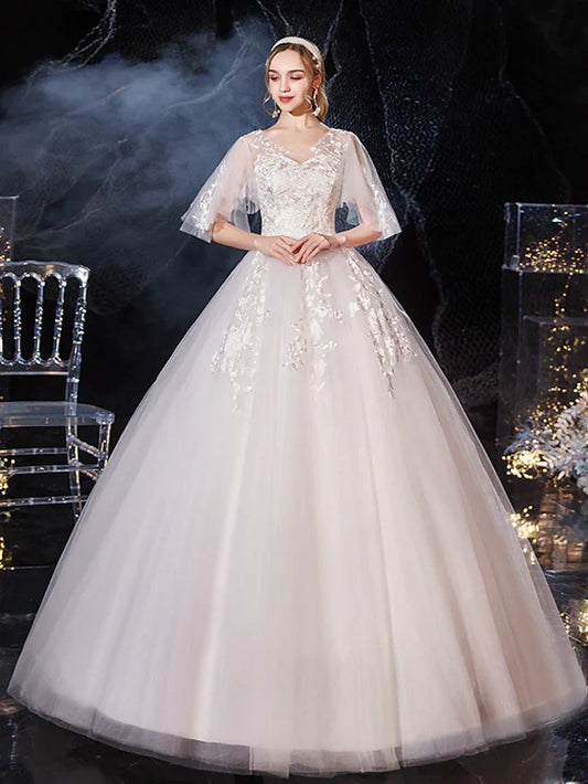 Princess Ball Gown Wedding Dresses V Neck Floor Length Lace Tulle Half Sleeve Formal Romantic with Appliques