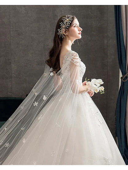 Princess Ball Gown Wedding Dresses Jewel Neck Chapel Train Lace Tulle Sleeveless Formal Luxurious with Appliques