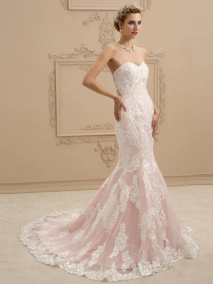 Wedding Dresses Sweetheart Neckline Court Train Lace Strapless Sexy Illusion Detail with Appliques