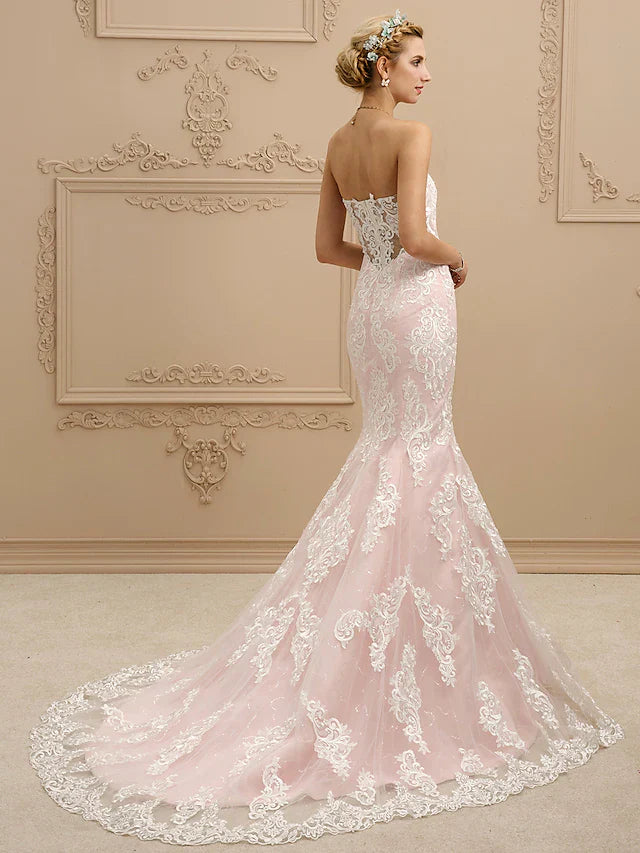 Wedding Dresses Sweetheart Neckline Court Train Lace Strapless Sexy Illusion Detail with Appliques