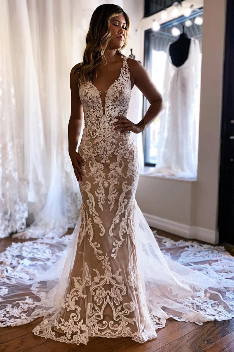 V-Neck Mermaid Long Lace Wedding Dress Sweep/Brush Train Dresses