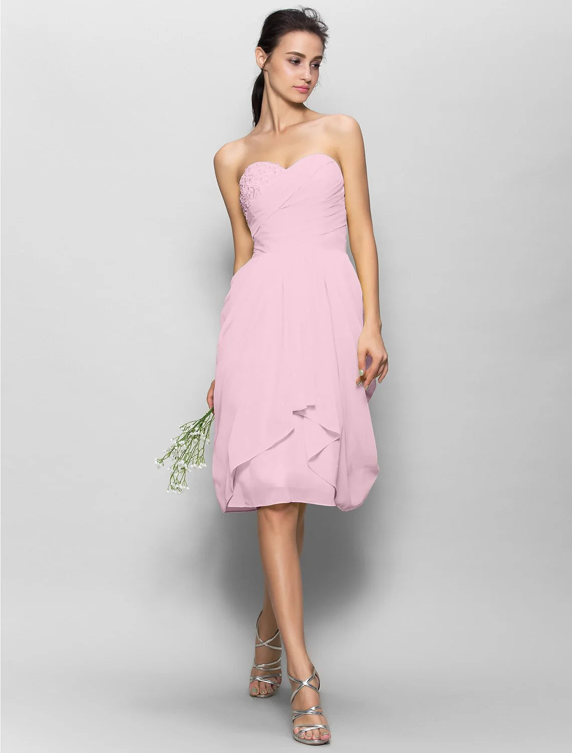 A-Line Sweetheart Neckline Knee Length Chiffon Bridesmaid Dress with Appliques / Side Draping