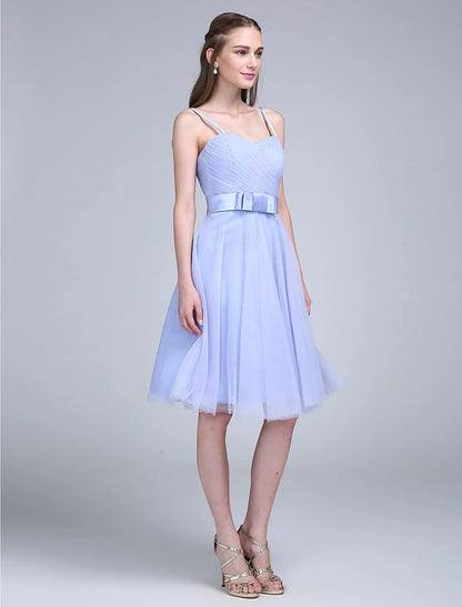 A-Line Bridesmaid Dress Spaghetti Strap Sleeveless Knee Length Tulle with Bow(s) / Criss Cross