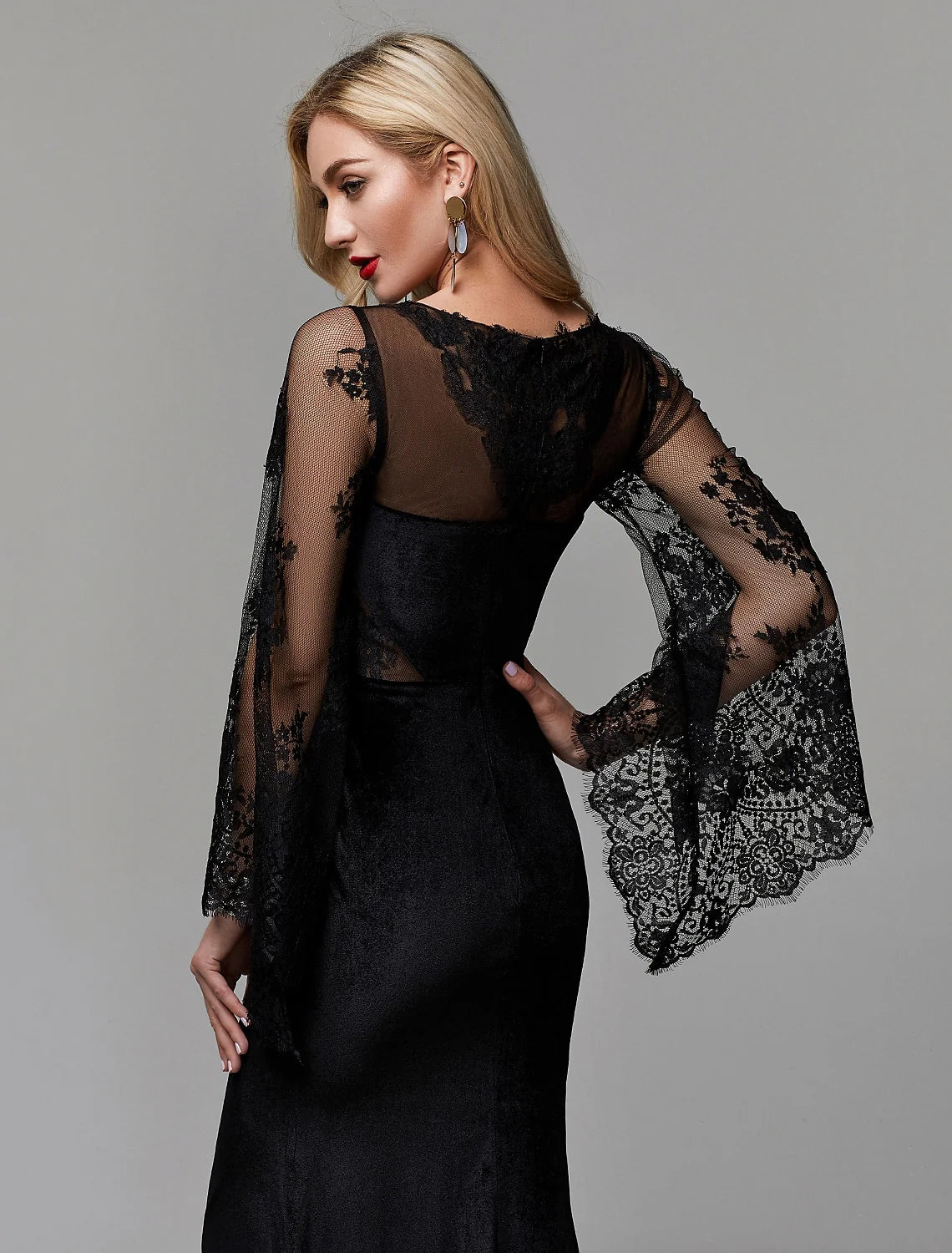 Sheath / Column Elegant Dress Wedding Guest Floor Length Long Sleeve Illusion Neck Lace with Lace Insert