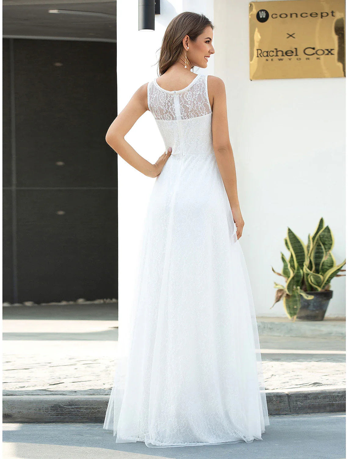 Beach Wedding Dresses A-Line Scoop Neck Sleeveless Floor Length Lace Bridal Gowns With Lace