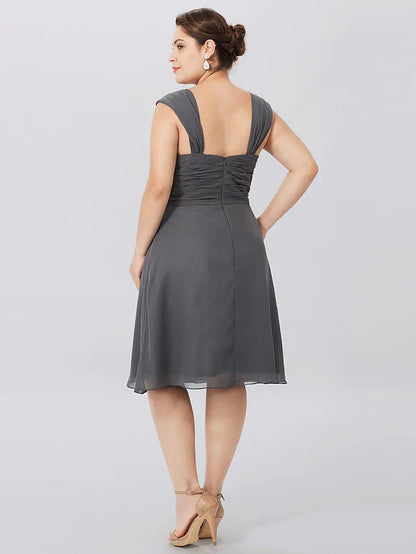 A-Line Mother of the Bride Dress Formal Plus Size Elegant Straps Knee Length Chiffon Sleeveless with Criss Cross Pleats